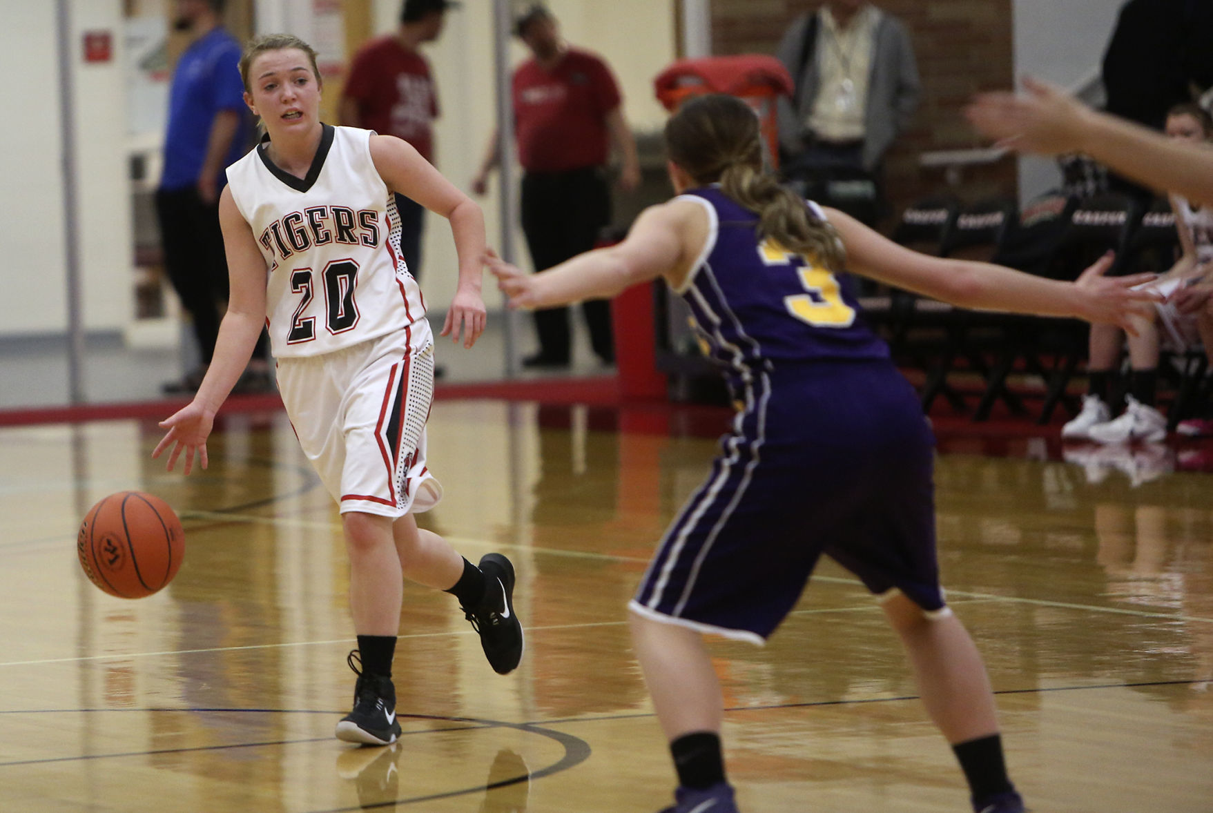 Little Snake River vs Encampment Girls 1A